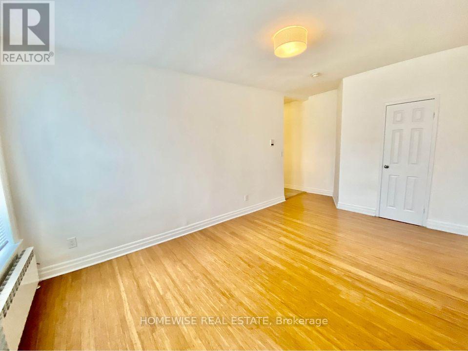 206 - 1 Triller Avenue, Toronto, Ontario  M6K 3B7 - Photo 2 - W12457103