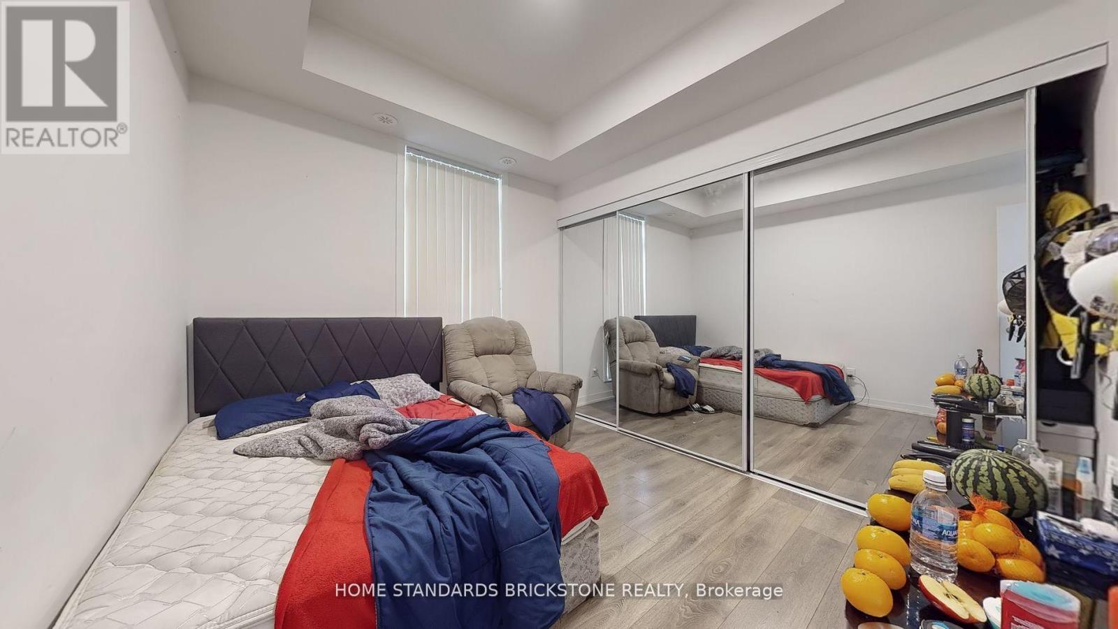 H212 - 90 Canon Jackson Drive, Toronto, Ontario  M6M 0C1 - Photo 13 - W12457106