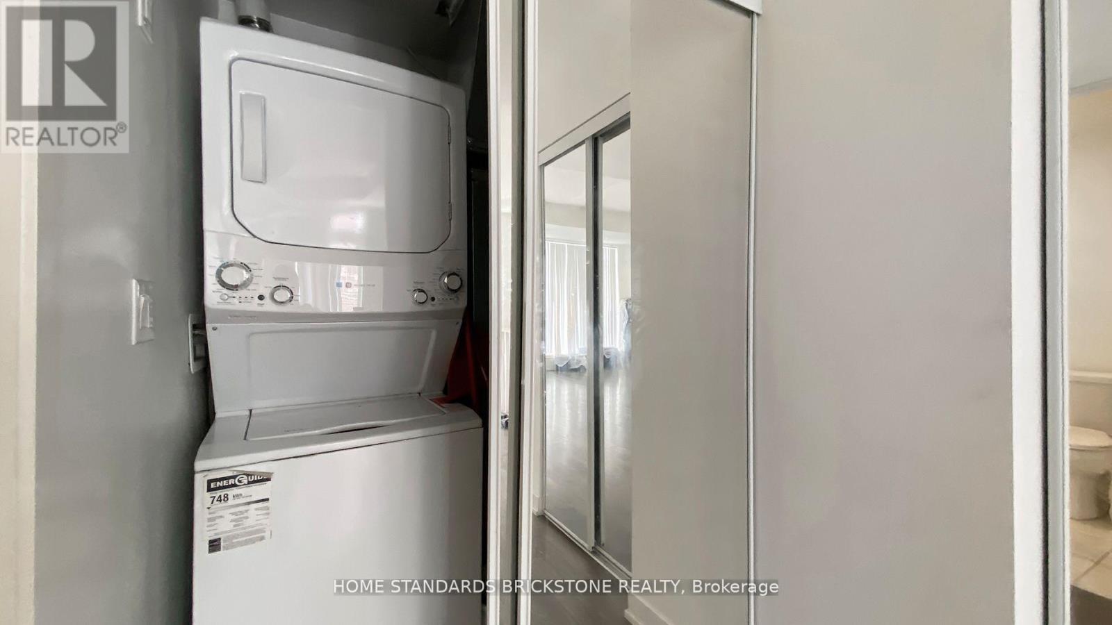 H212 - 90 Canon Jackson Drive, Toronto, Ontario  M6M 0C1 - Photo 19 - W12457106