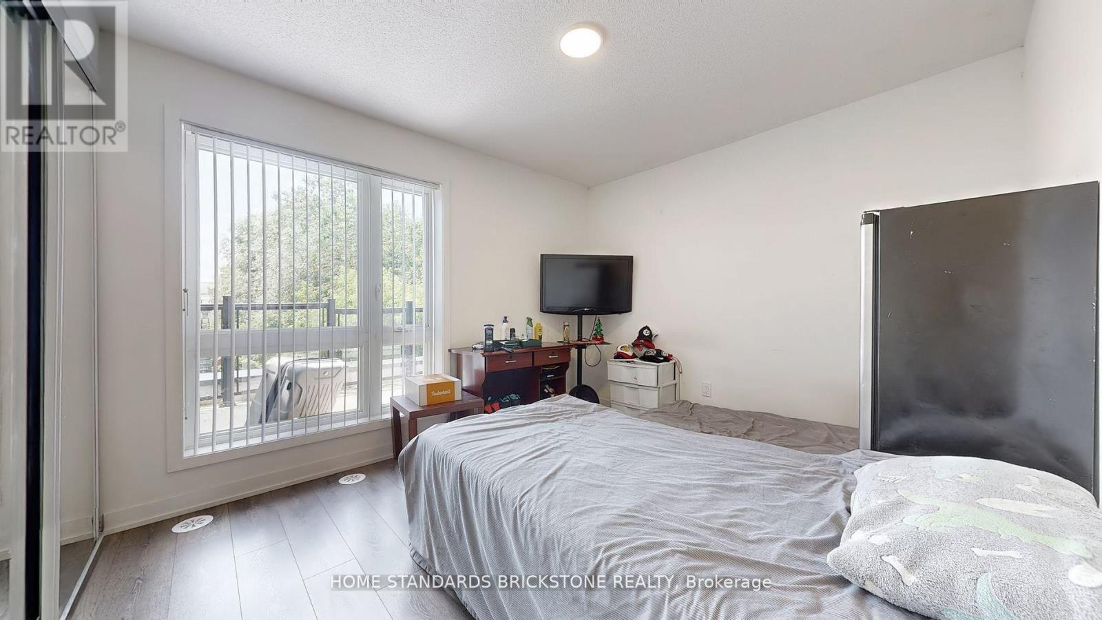 H212 - 90 Canon Jackson Drive, Toronto, Ontario  M6M 0C1 - Photo 24 - W12457106