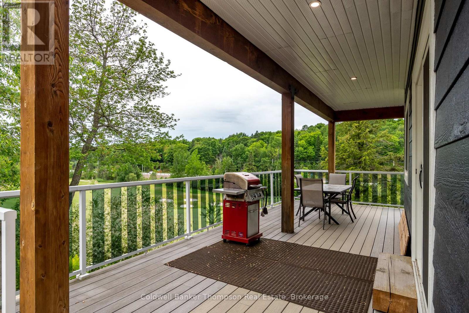 17 Deerhurst Highlands Drive, Huntsville, Ontario  P1H 1B1 - Photo 10 - X12457230