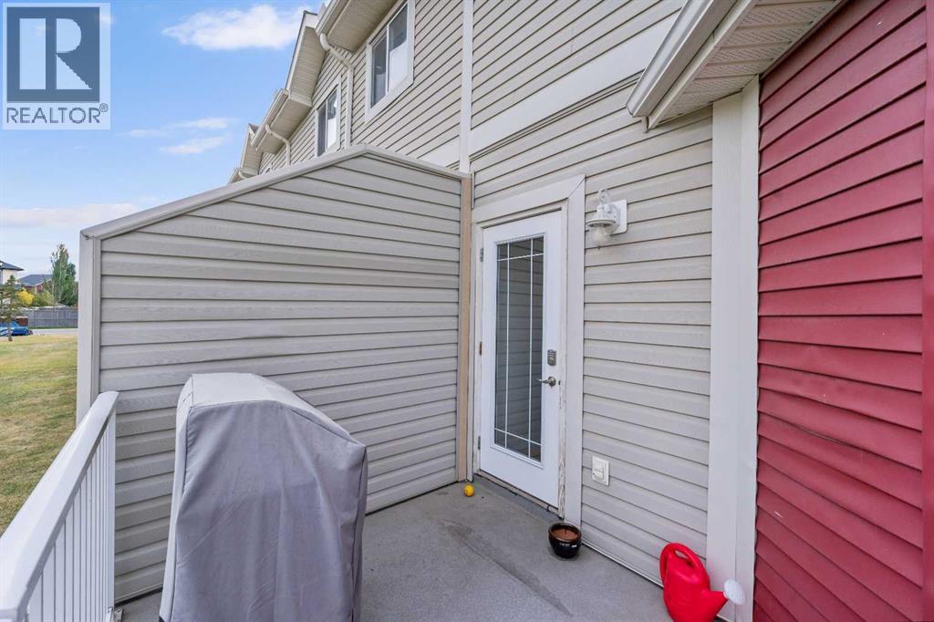 205 Bayside Point Sw, Airdrie, Alberta  T4B 2X6 - Photo 39 - A2263209