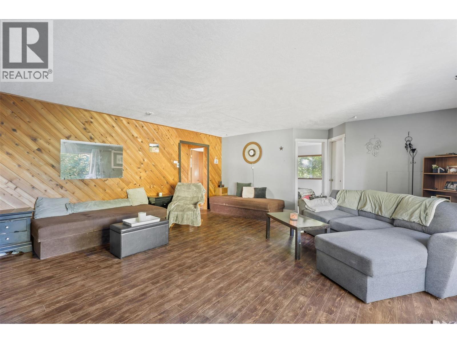1012 Addison Road, Tappen, British Columbia  V0E 2X1 - Photo 14 - 10360579