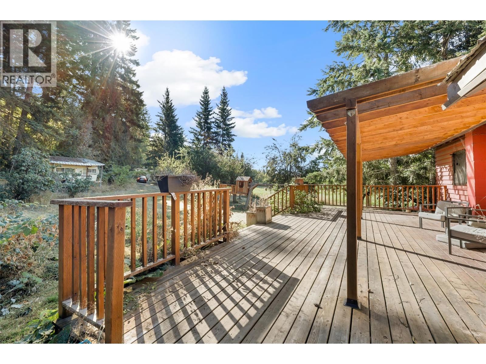 1012 Addison Road, Tappen, British Columbia  V0E 2X1 - Photo 27 - 10360579