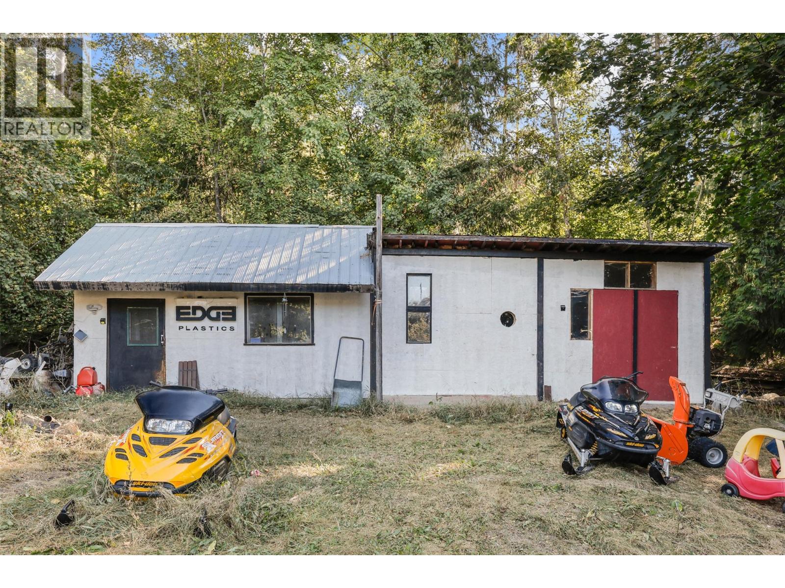 1012 Addison Road, Tappen, British Columbia  V0E 2X1 - Photo 35 - 10360579