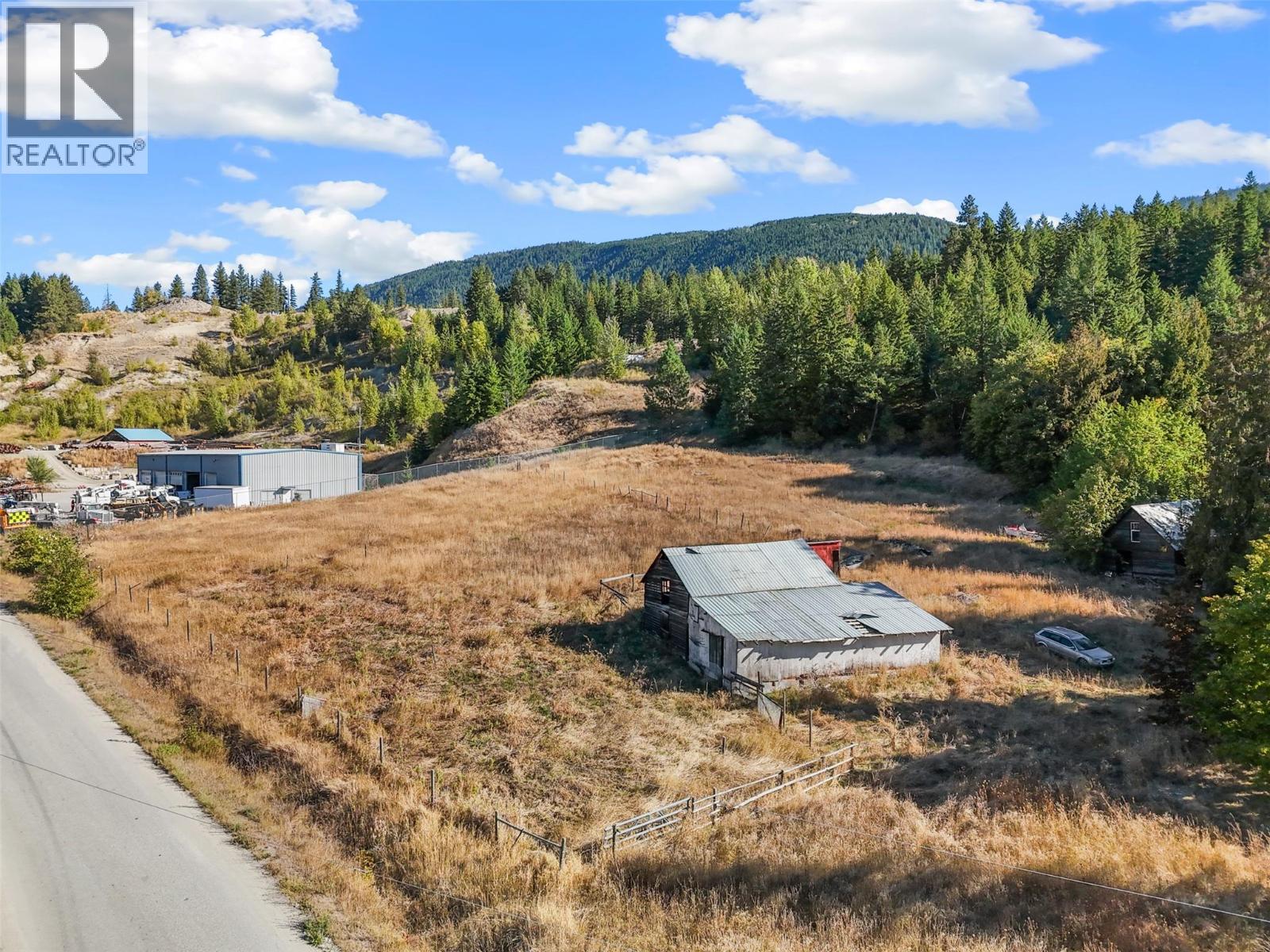 1012 Addison Road, Tappen, British Columbia  V0E 2X1 - Photo 39 - 10360579