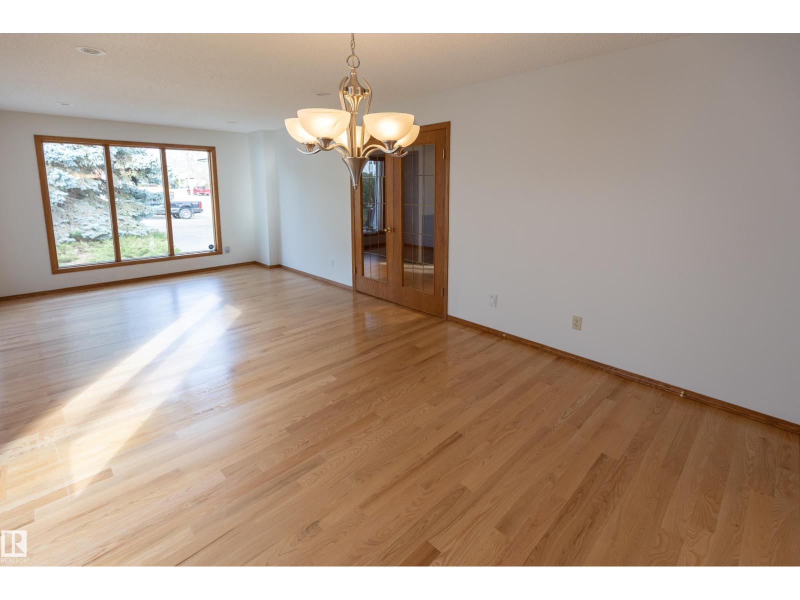 50 Hillside Cr, Sherwood Park, Alberta  T8A 5E1 - Photo 6 - E4461713