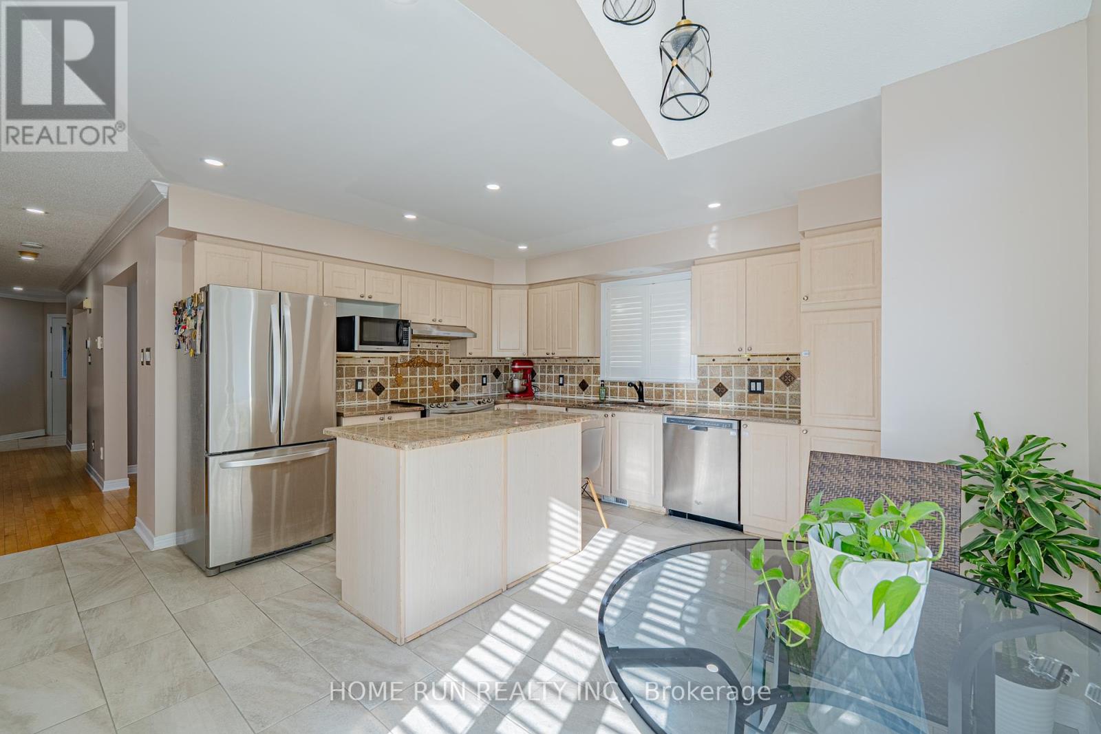 17 Rodeo Drive, Ottawa, Ontario  K2J 4Z3 - Photo 17 - X12457185