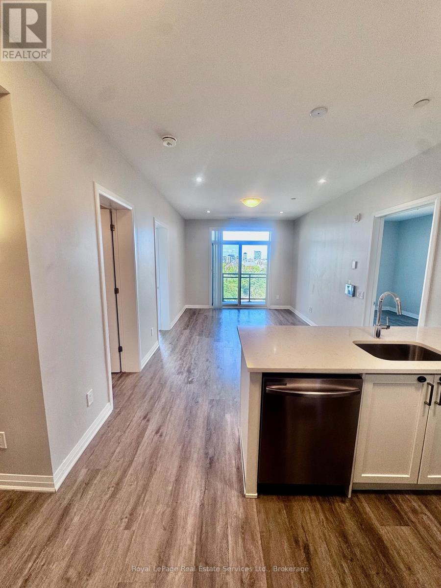 511 - 95 Dundas Street W, Oakville, Ontario  L6M 5N4 - Photo 13 - W12457136