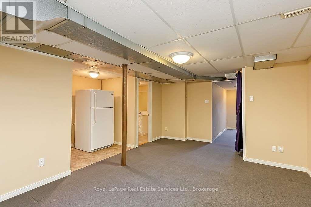 4 Thornlodge Drive, Hamilton, Ontario  L0R 2H3 - Photo 26 - X12457205
