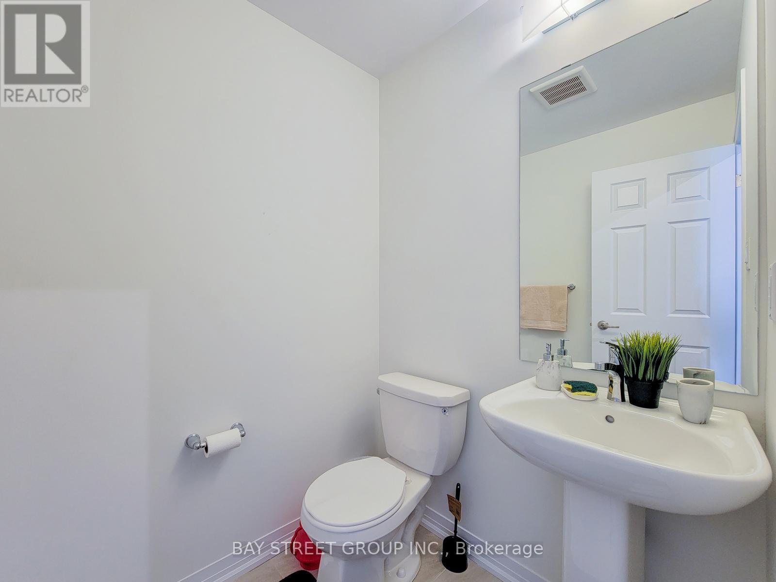 5 Lemon Avenue N, Thorold, Ontario  L0S 1K0 - Photo 18 - X12457116