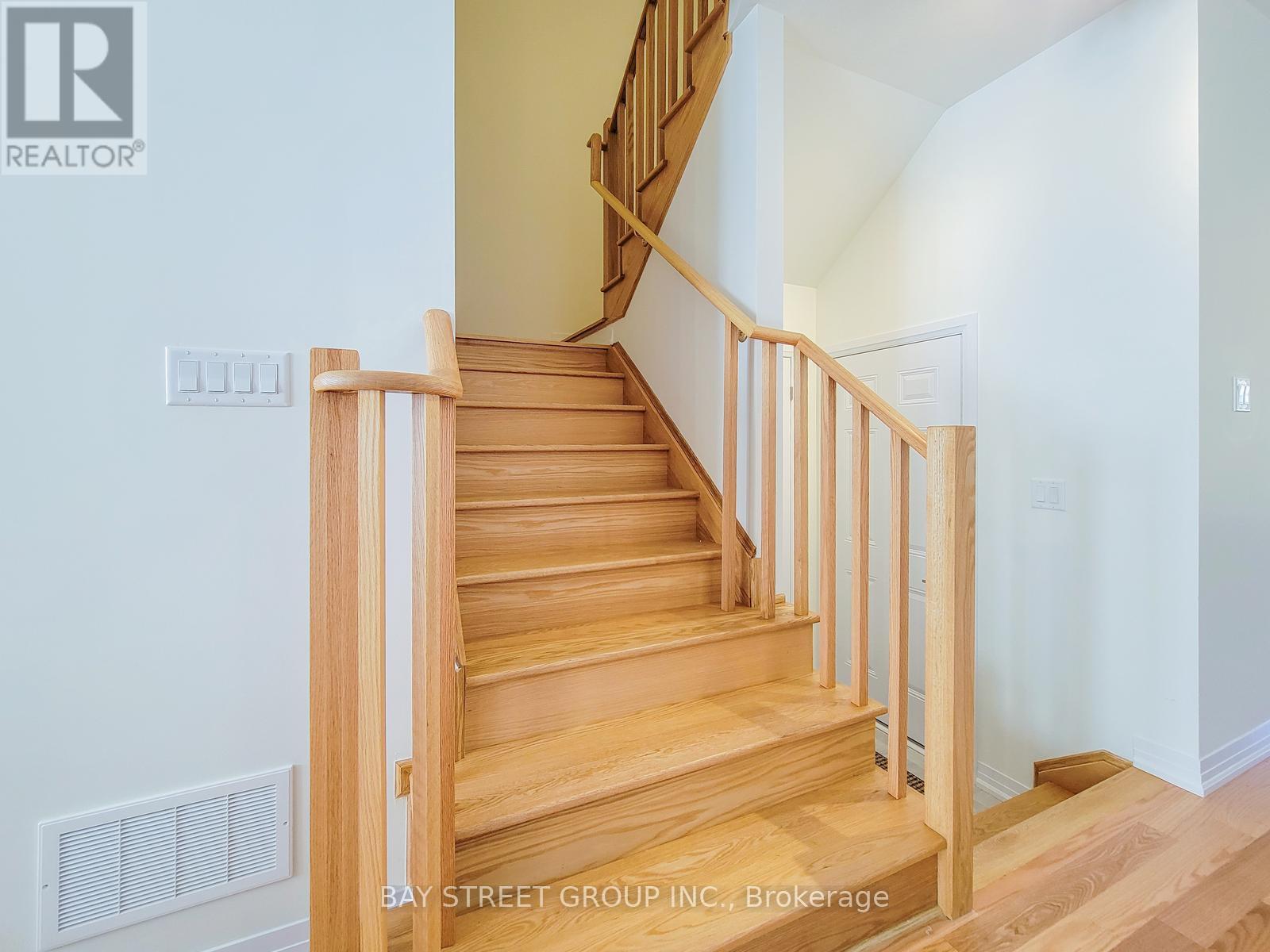 5 Lemon Avenue N, Thorold, Ontario  L0S 1K0 - Photo 21 - X12457116