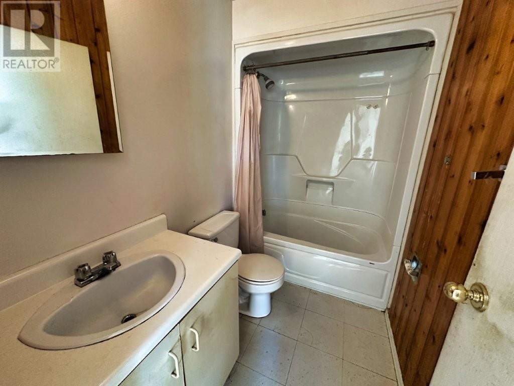 155 Harkness Street, Nipigon, Ontario  P0T 2J0 - Photo 22 - TB253198