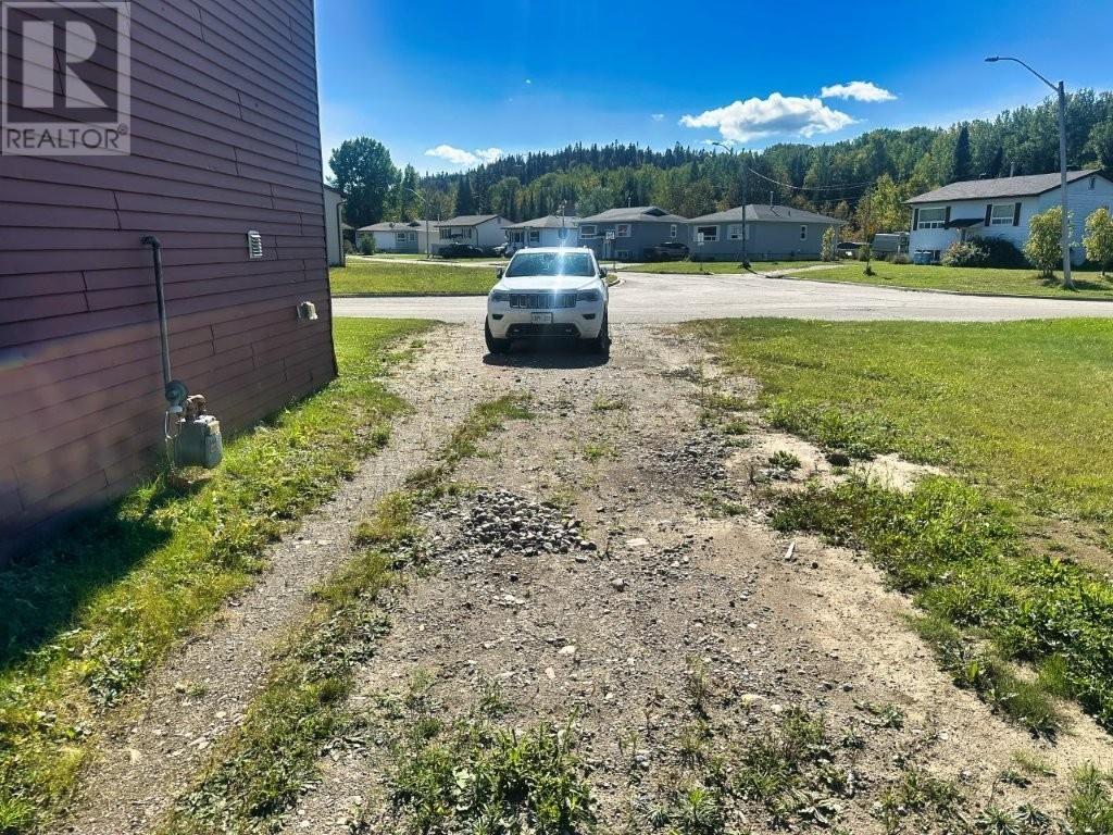 155 Harkness Street, Nipigon, Ontario  P0T 2J0 - Photo 3 - TB253198