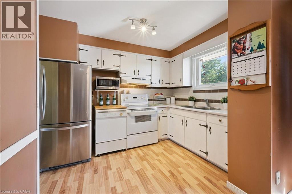 573 Pioneer Drive, Kitchener, Ontario  N2P 1P4 - Photo 9 - 40766491