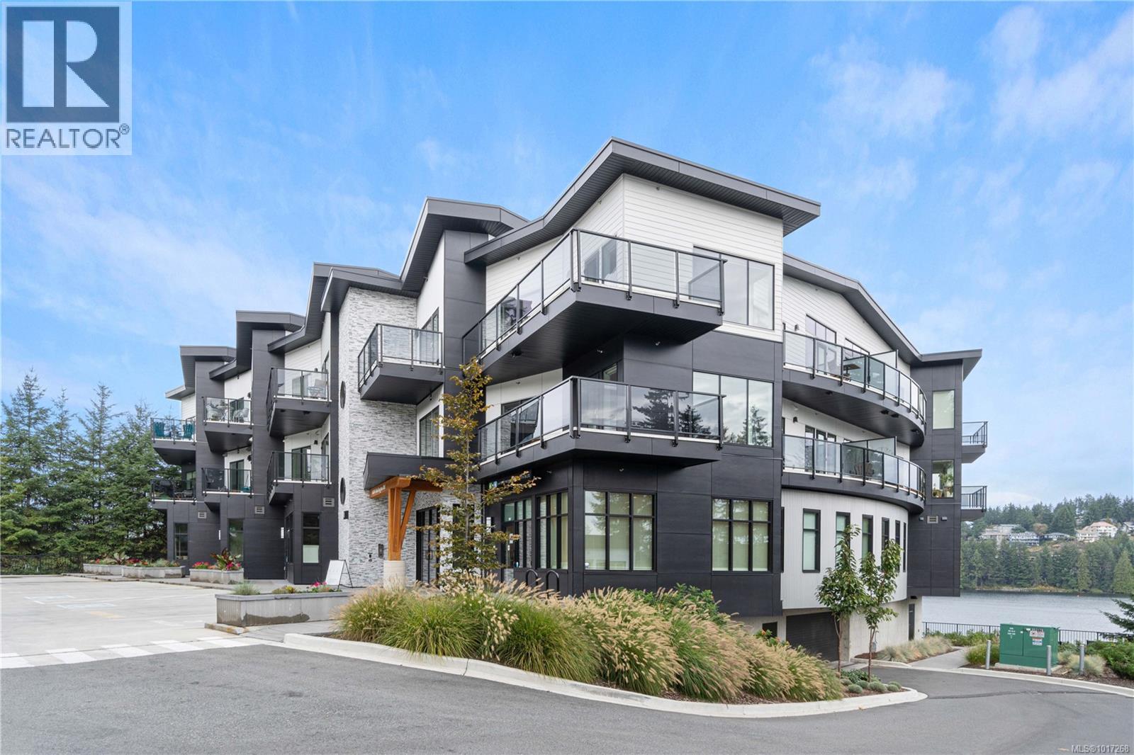 206 4474 Wellington Rd, Nanaimo, British Columbia  V9T 2H3 - Photo 3 - 1017268