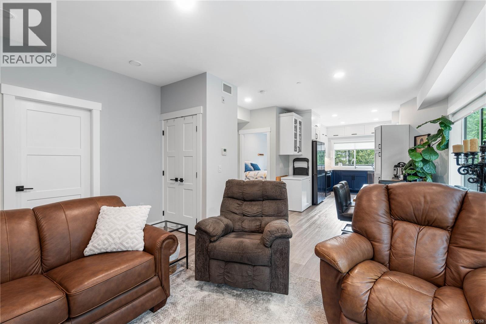 206 4474 Wellington Rd, Nanaimo, British Columbia  V9T 2H3 - Photo 6 - 1017268