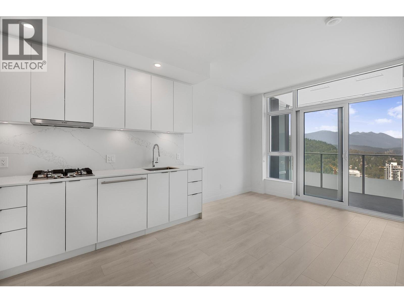 39xx 537 COTTONWOOD AVENUE, Coquitlam, British Columbia