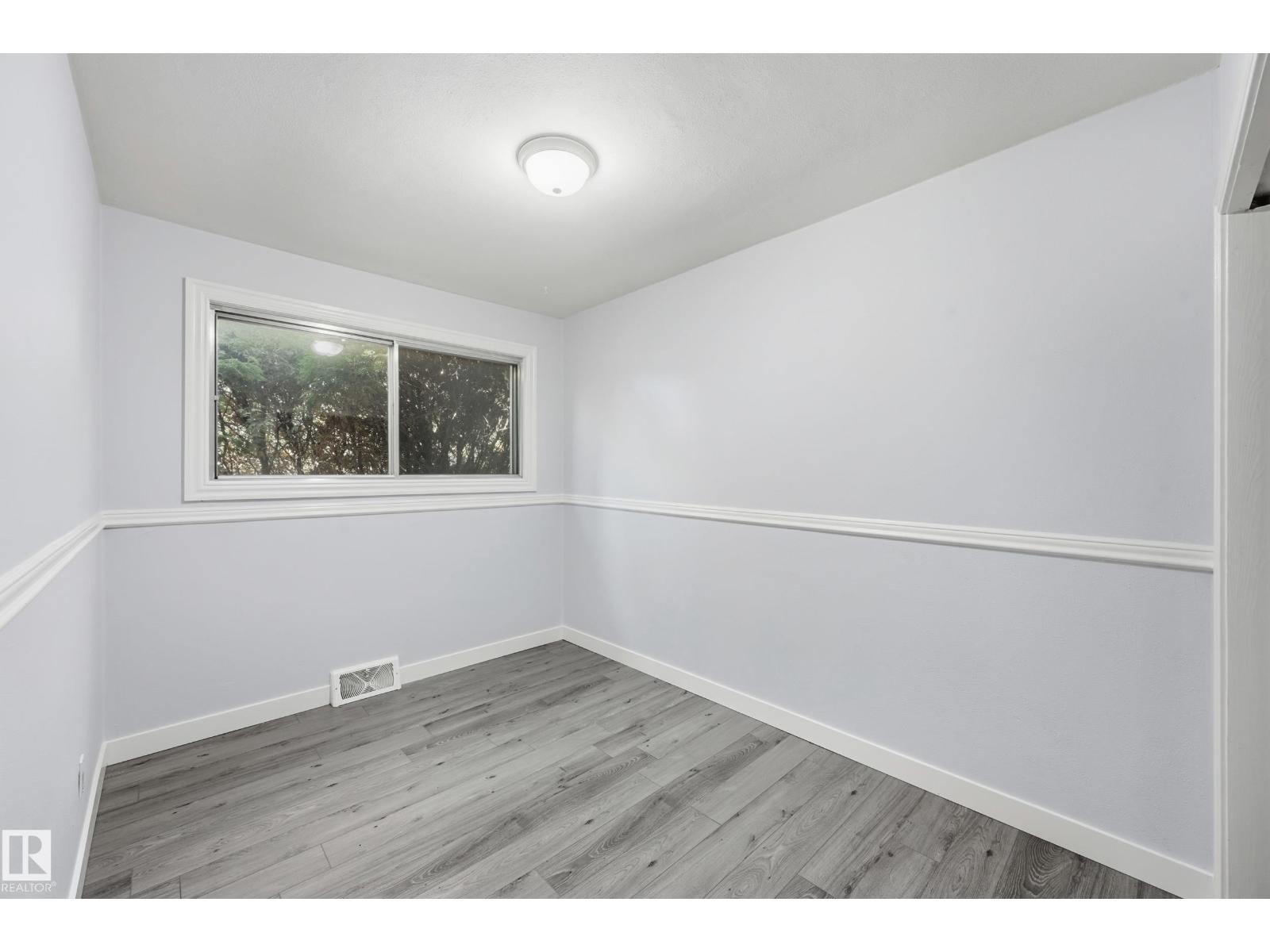 8815 76 St Nw, Edmonton, Alberta  T6C 2K1 - Photo 20 - E4461718
