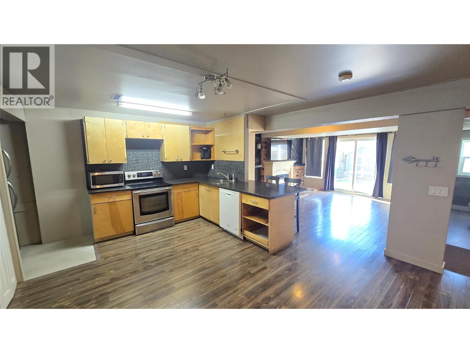 1151 Schubert Drive, Kamloops, British Columbia  V2B 7M4 - Photo 32 - 10365643