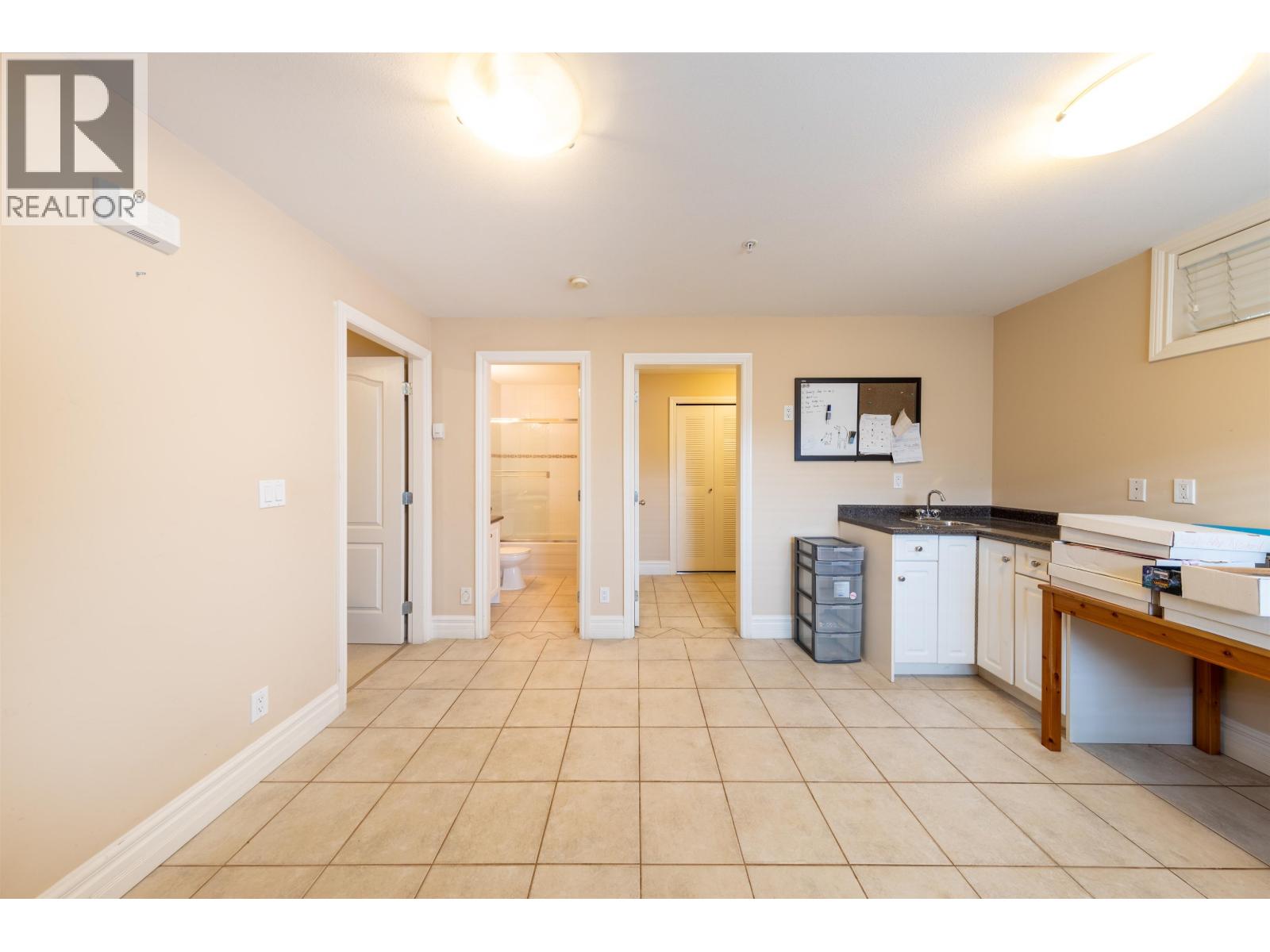 260 W 63rd Avenue, Vancouver, British Columbia  V5X 2H8 - Photo 31 - R3056207