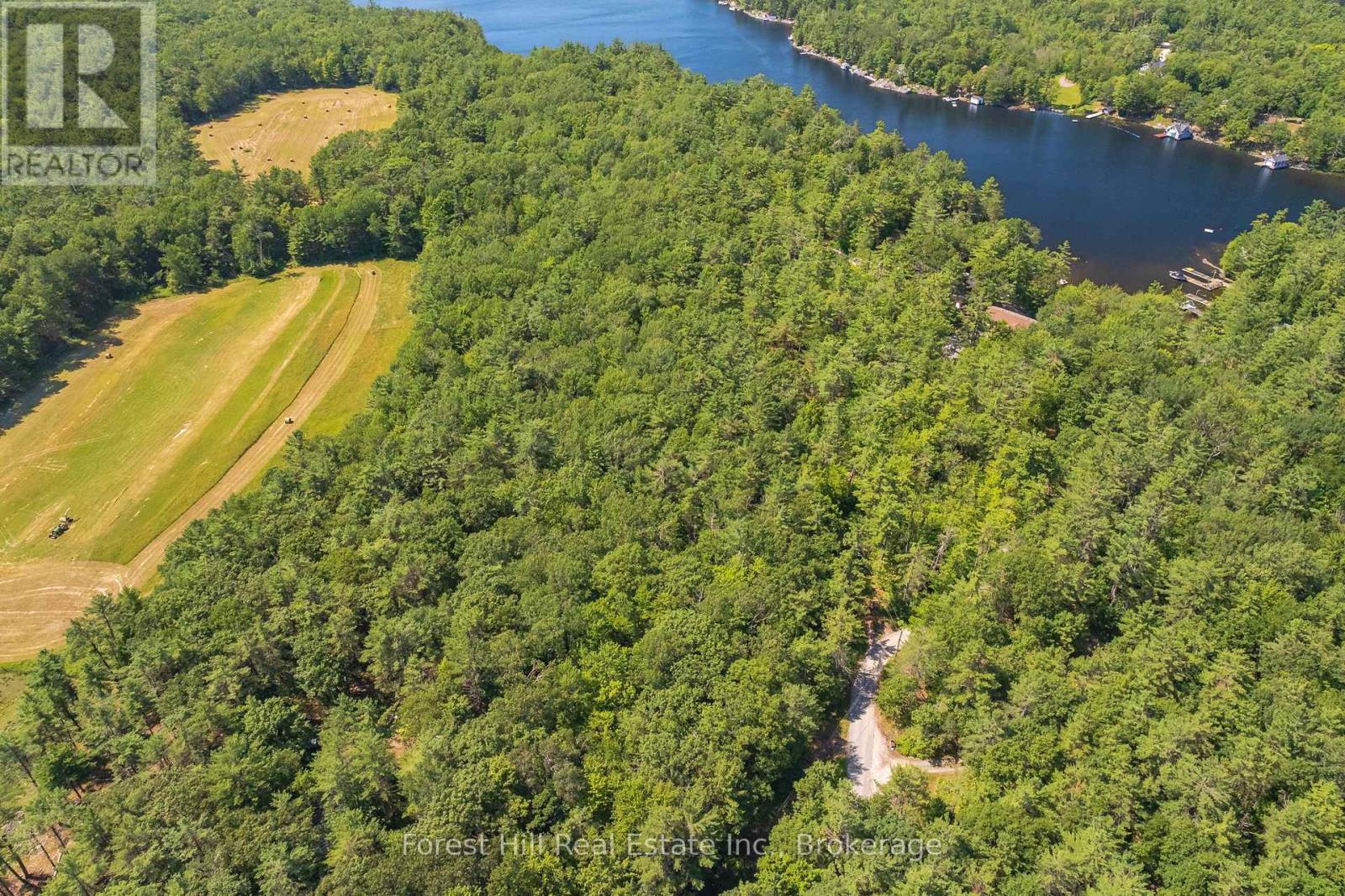 1062 Pine Lake Road, Gravenhurst, Ontario  P1P 1R2 - Photo 46 - X12457015