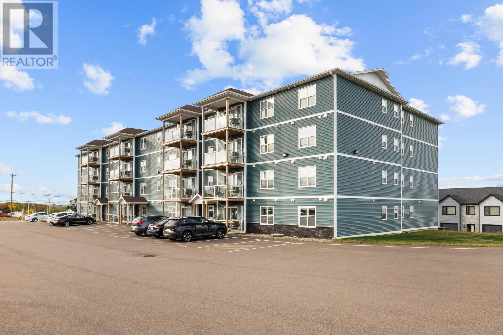 208 18 Gilbert Drive, Charlottetown, Prince Edward Island  C1A 0W2 - Photo 1 - 202525643