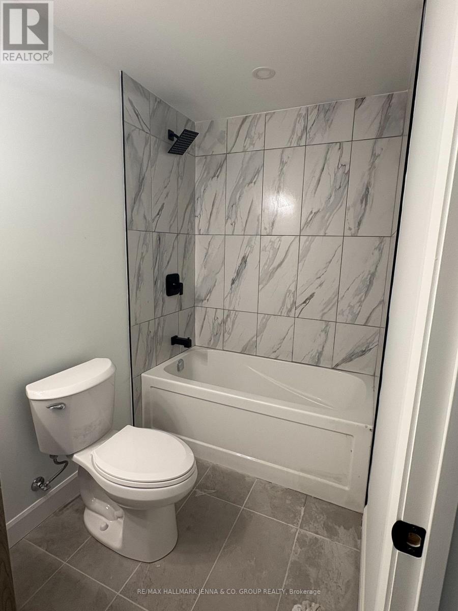 B - 14 Belleview Drive, Ottawa, Ontario  K2L 1W3 - Photo 10 - X12448047