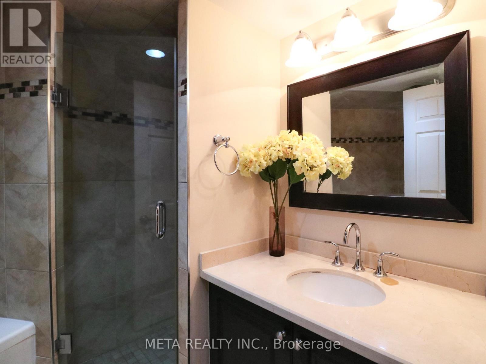 1612 - 7 Carlton Street, Toronto, Ontario  M5B 2M3 - Photo 11 - C12457159