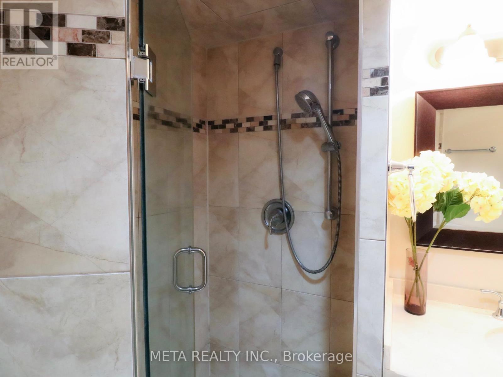 1612 - 7 Carlton Street, Toronto, Ontario  M5B 2M3 - Photo 13 - C12457159