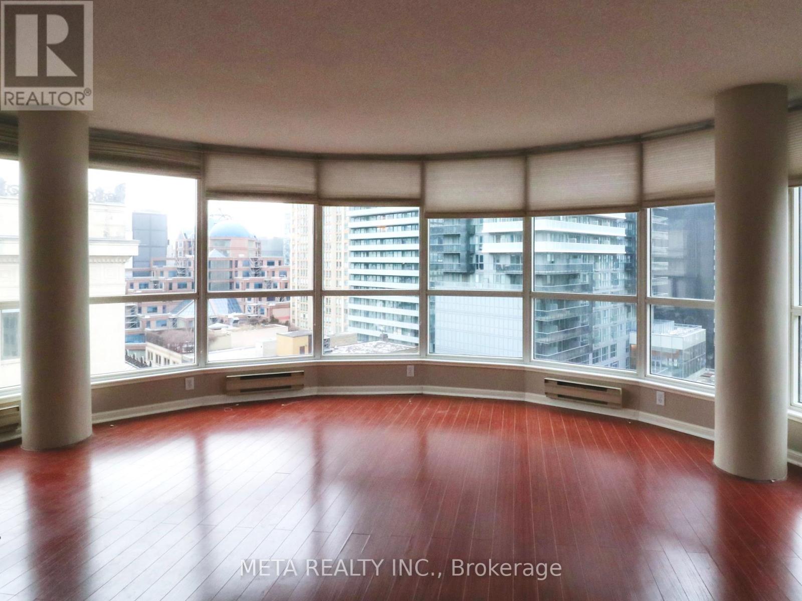 1612 - 7 Carlton Street, Toronto, Ontario  M5B 2M3 - Photo 4 - C12457159