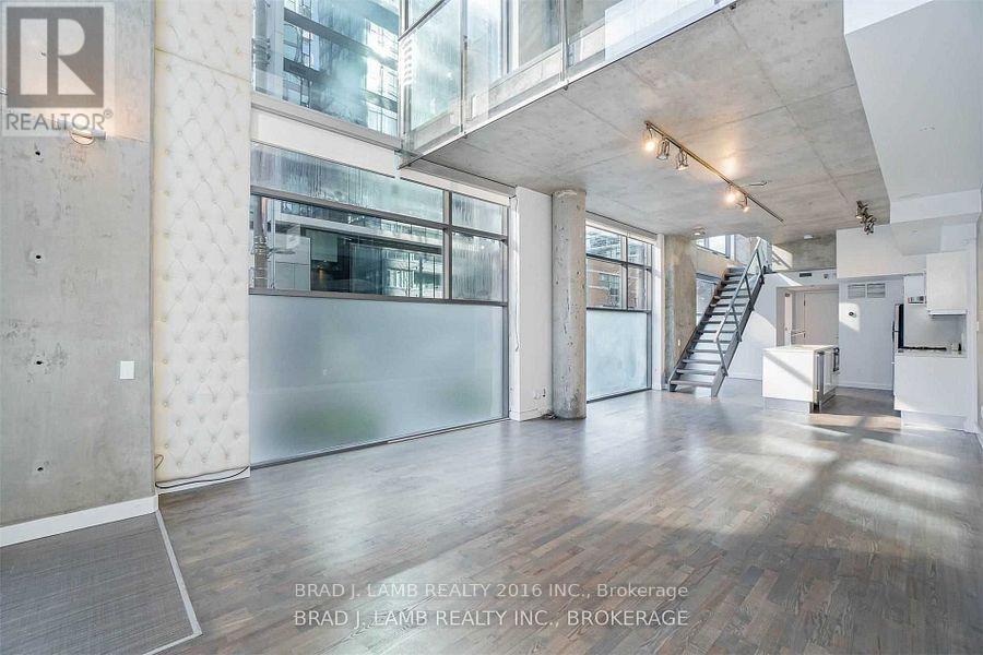 Th1 - 25 Oxley Street, Toronto, Ontario  M5V 2J5 - Photo 12 - C12457193