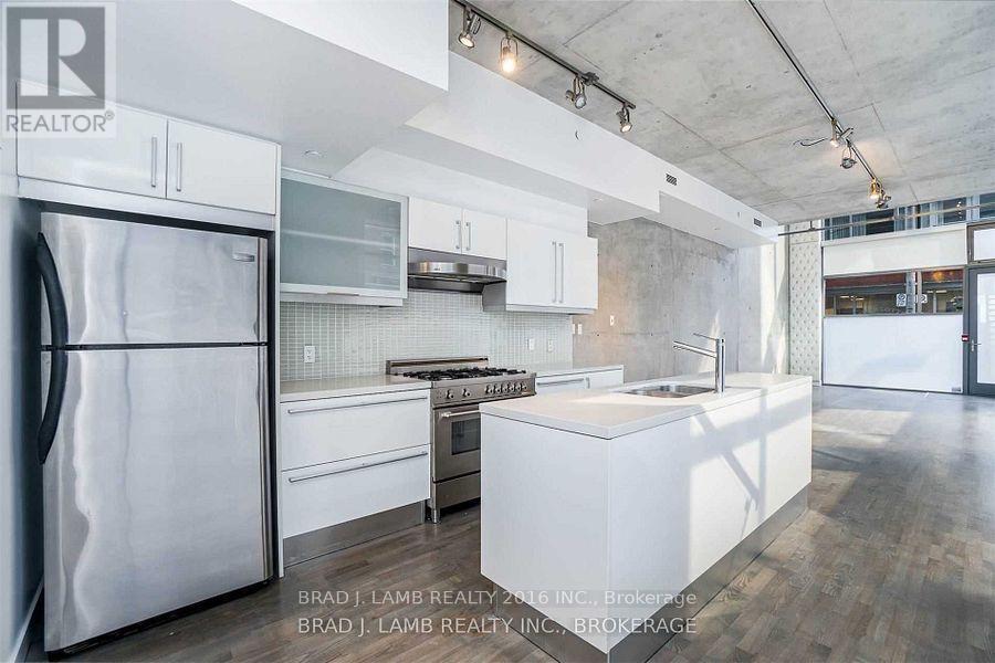 Th1 - 25 Oxley Street, Toronto, Ontario  M5V 2J5 - Photo 7 - C12457193