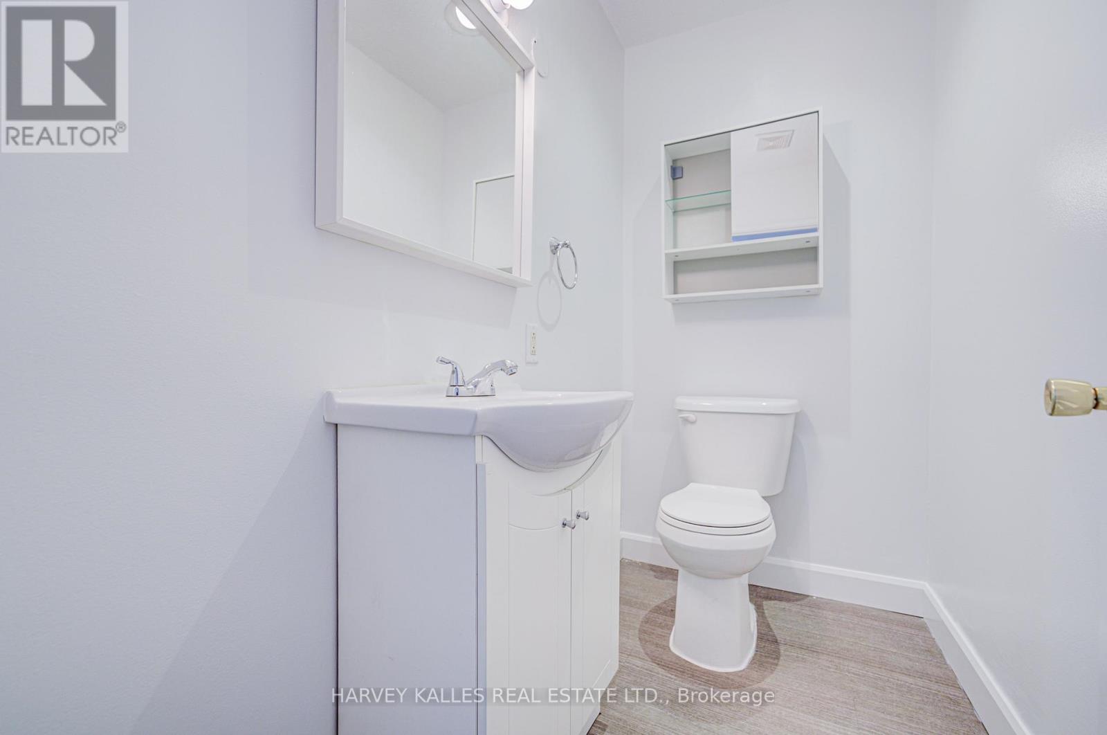 Main - 184 Cedric Avenue, Toronto, Ontario  M6C 3X8 - Photo 10 - C12457194