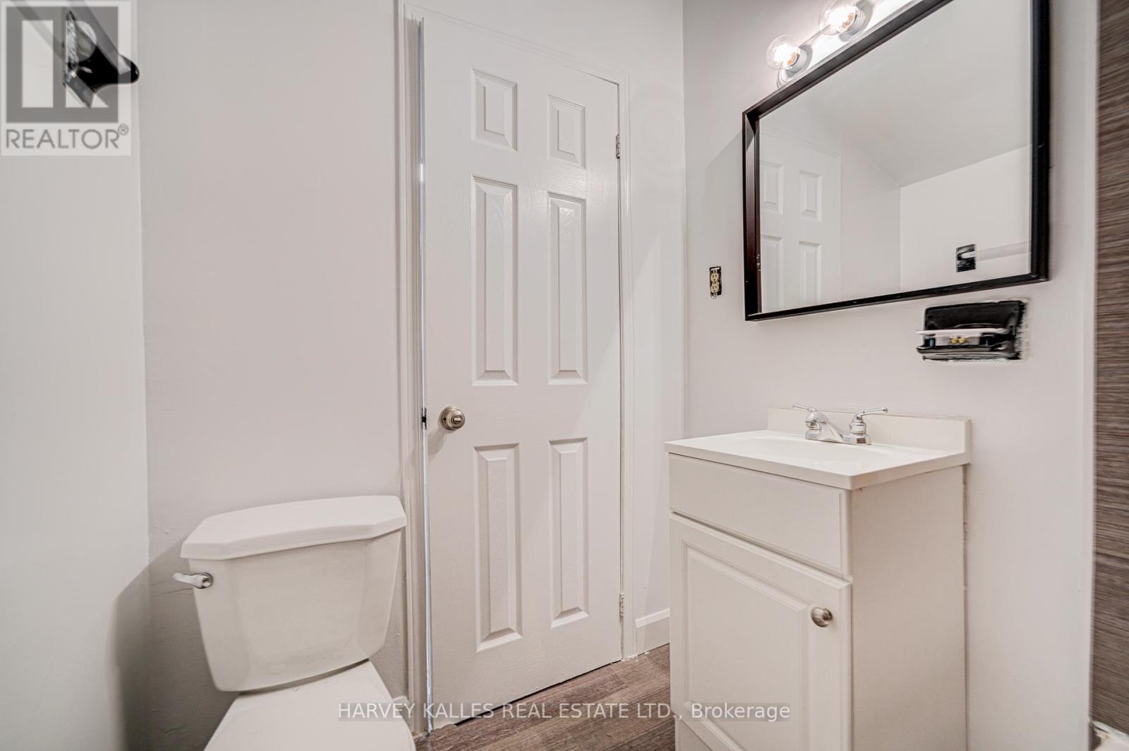 Main - 184 Cedric Avenue, Toronto, Ontario  M6C 3X8 - Photo 20 - C12457194