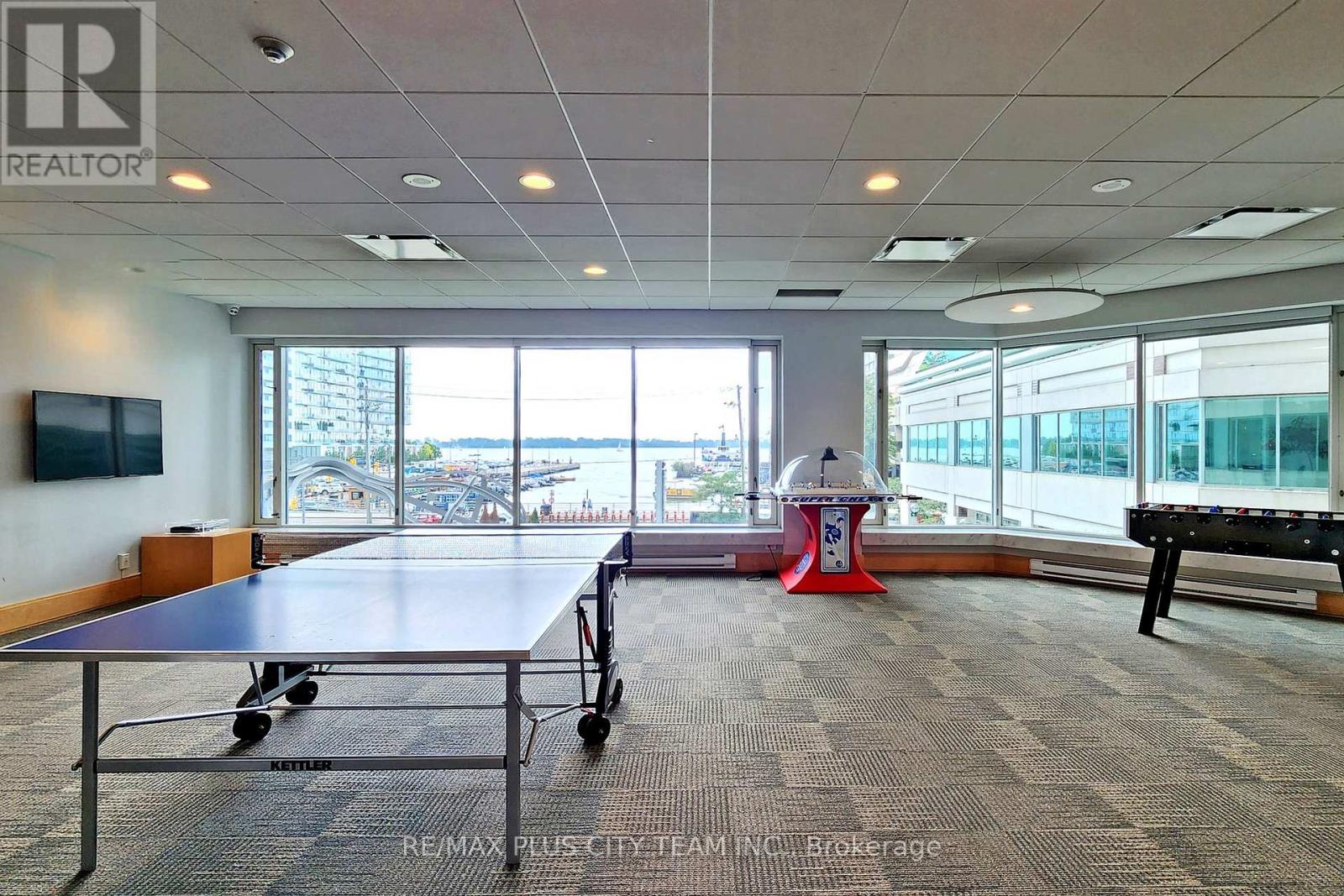 1807 - 10 Queens Quay W, Toronto, Ontario  M5J 2R9 - Photo 21 - C12457214