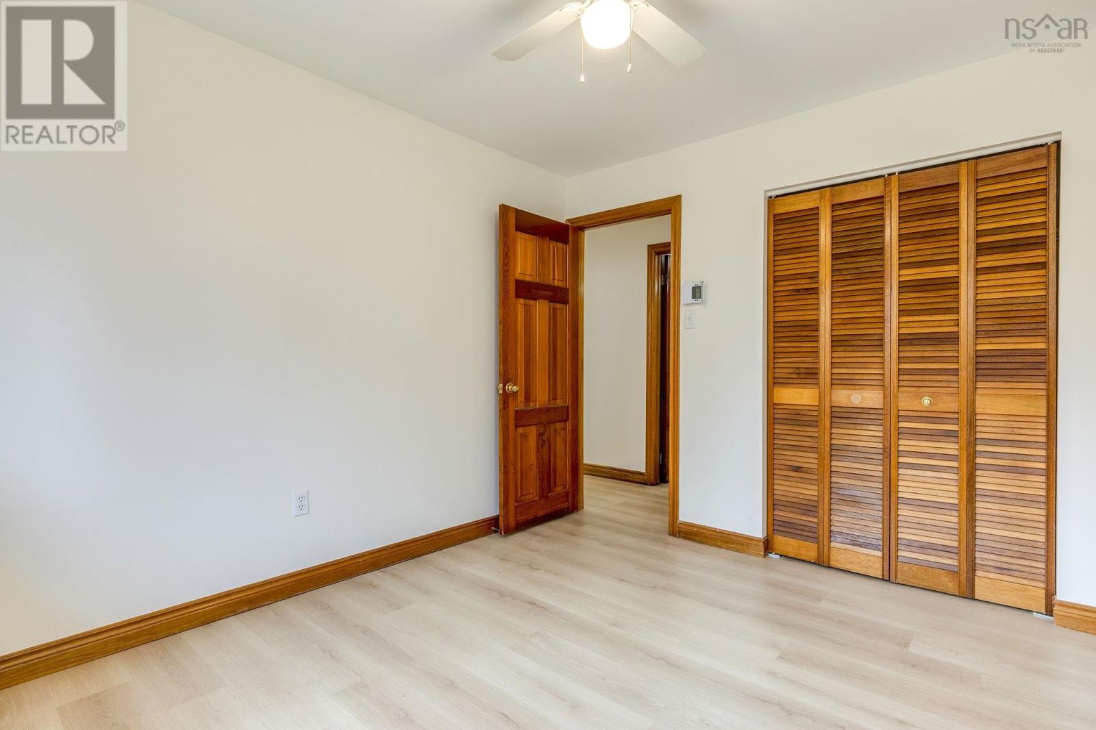 6 Amberwood Court, Halifax, Nova Scotia  B3M 3X7 - Photo 27 - 202525610