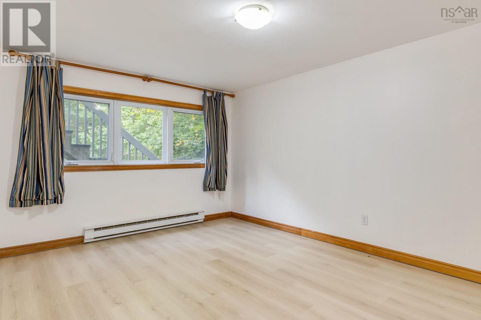 6 Amberwood Court, Halifax, Nova Scotia  B3M 3X7 - Photo 38 - 202525610