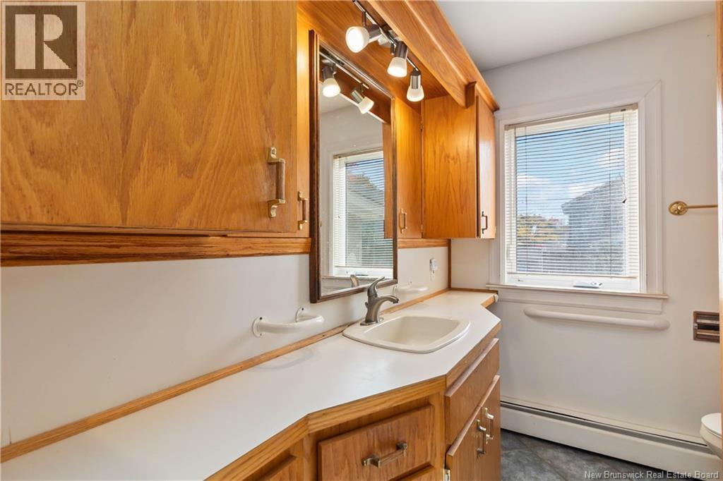 28 Bessborough Avenue, Moncton, New Brunswick  E1E 1P2 - Photo 18 - NB127774