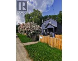 1602 Vancouver Street, nelson, British Columbia
