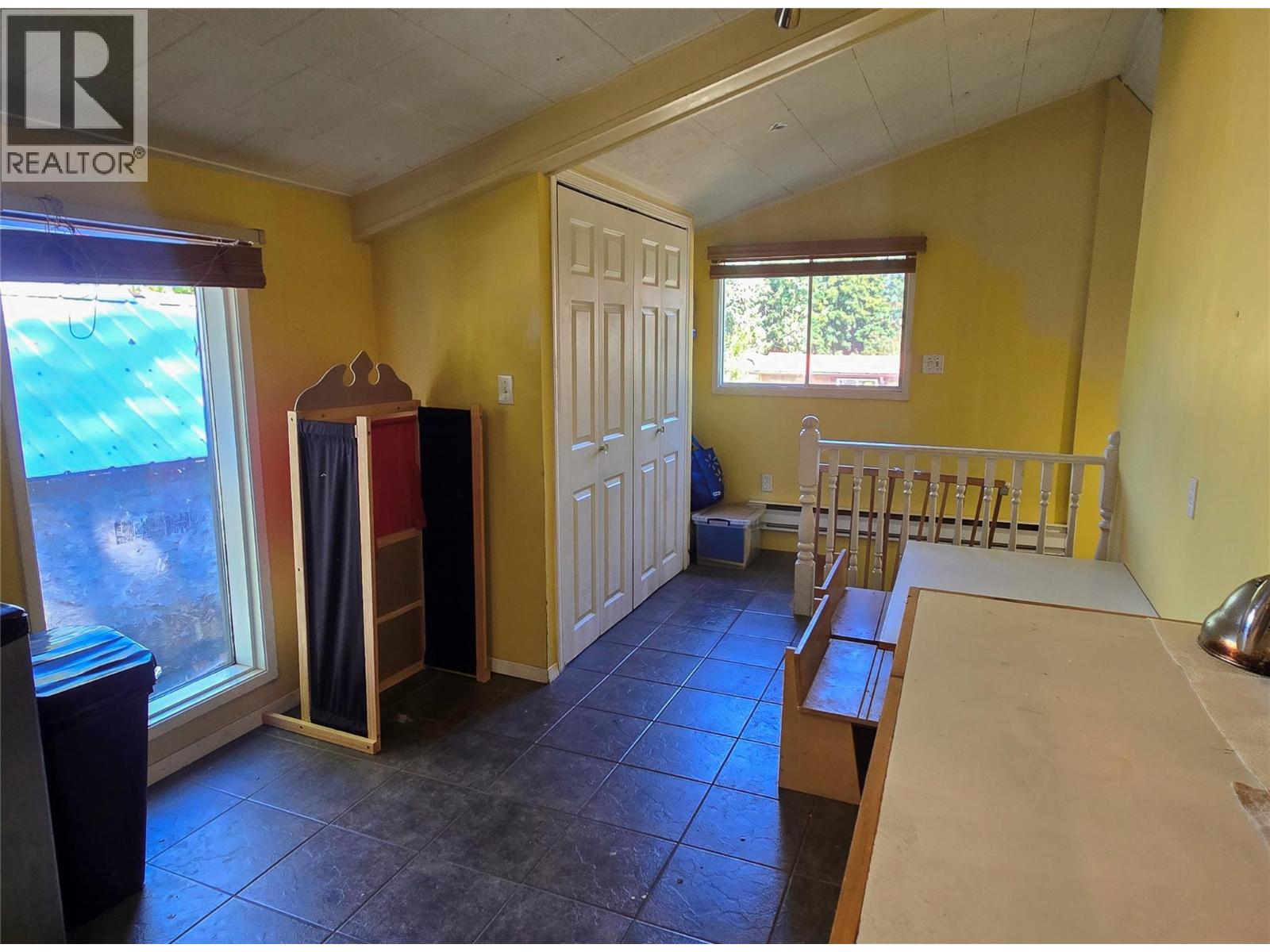 1602 Vancouver Street, Nelson, British Columbia  V1L 1E6 - Photo 7 - 10364204