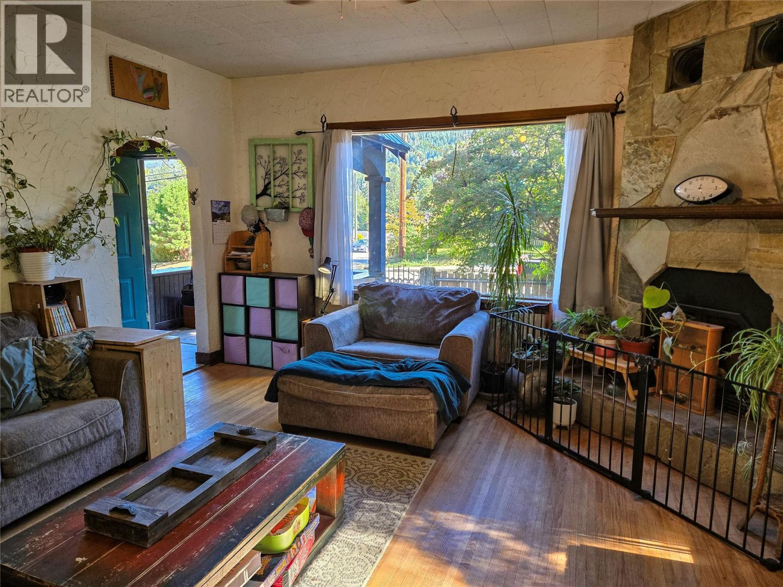 1602 Vancouver Street, Nelson, British Columbia  V1L 1E6 - Photo 5 - 10364204