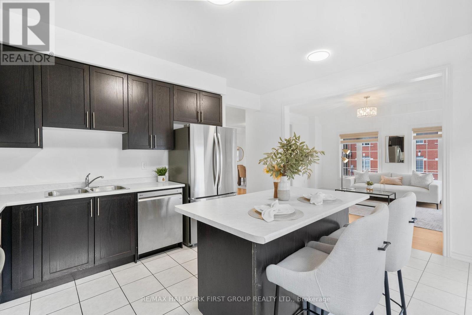 1119 Skyridge Boulevard, Pickering, Ontario  L1X 0M8 - Photo 12 - E12457184
