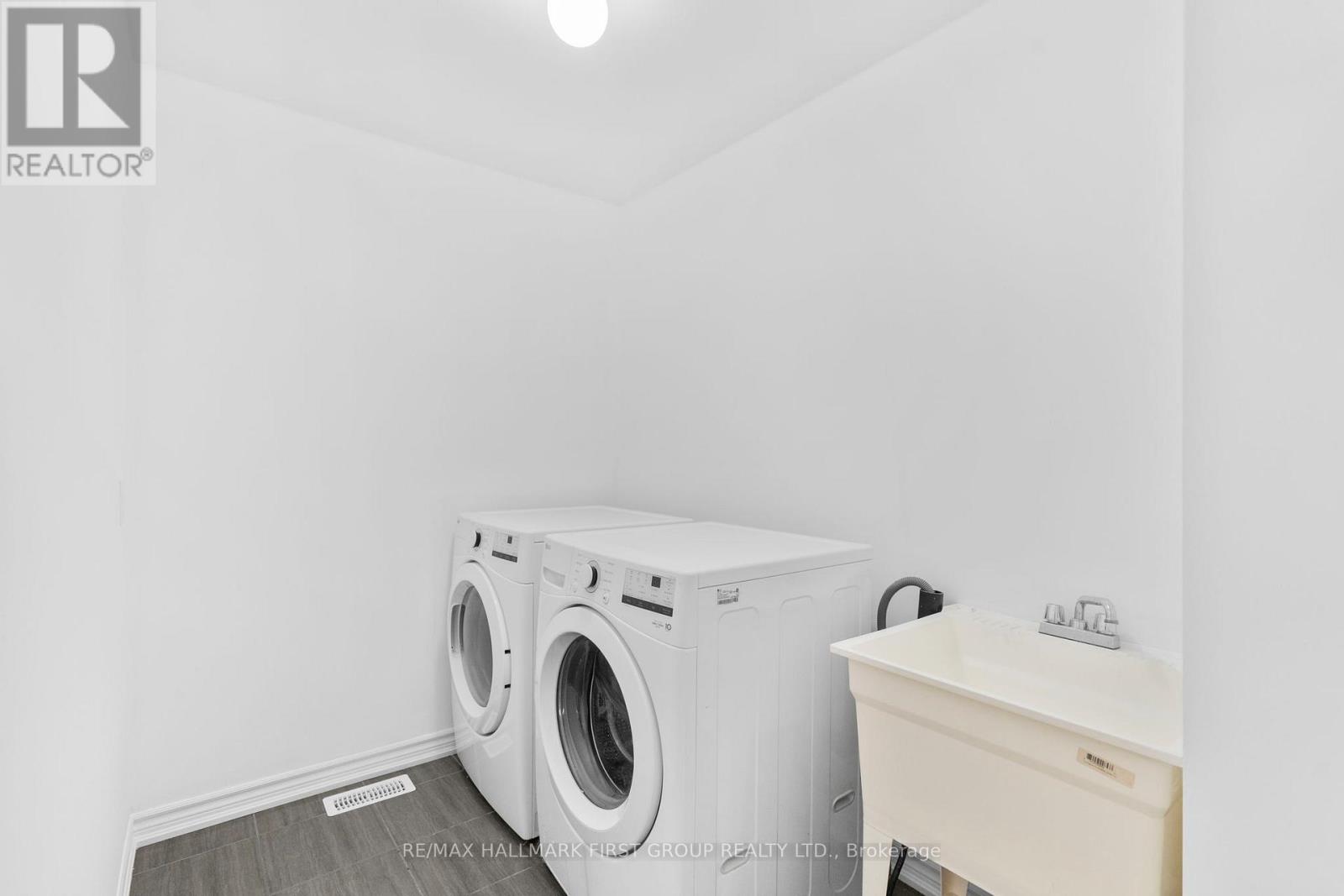 1119 Skyridge Boulevard, Pickering, Ontario  L1X 0M8 - Photo 31 - E12457184