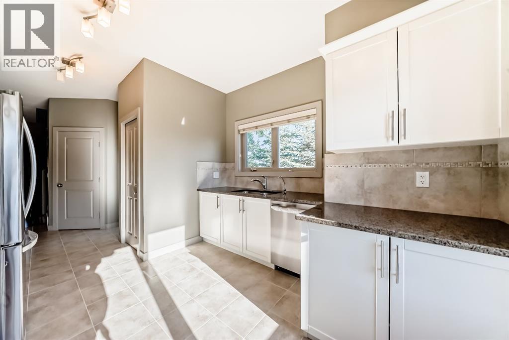 12 Cougar Ridge Landing Sw, Calgary, Alberta  T3H 0X8 - Photo 12 - A2263362
