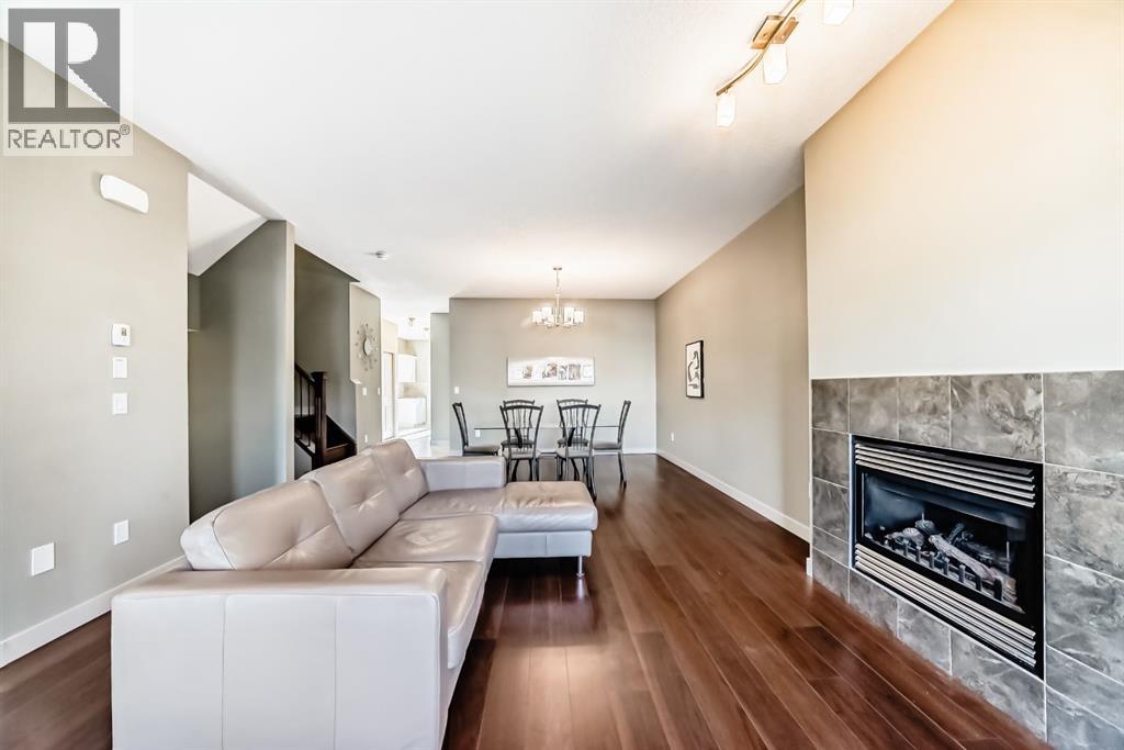 12 Cougar Ridge Landing Sw, Calgary, Alberta  T3H 0X8 - Photo 6 - A2263362