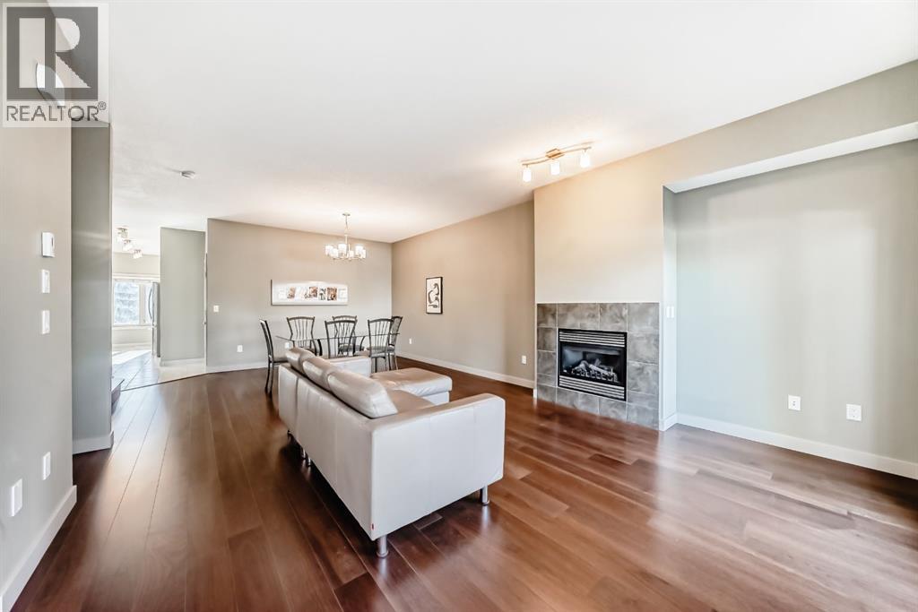 12 Cougar Ridge Landing Sw, Calgary, Alberta  T3H 0X8 - Photo 5 - A2263362