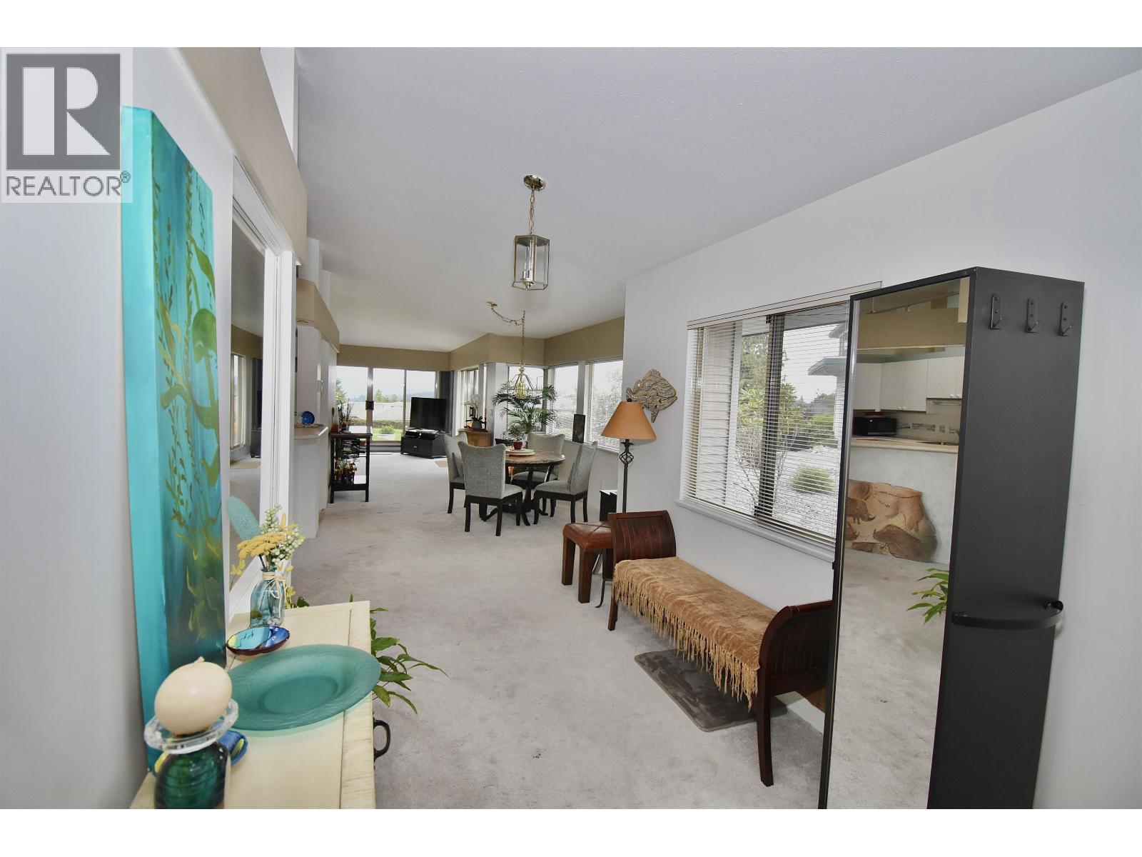 28 555 Eaglecrest Drive, Gibsons, British Columbia  V0N 1V8 - Photo 3 - R3057425