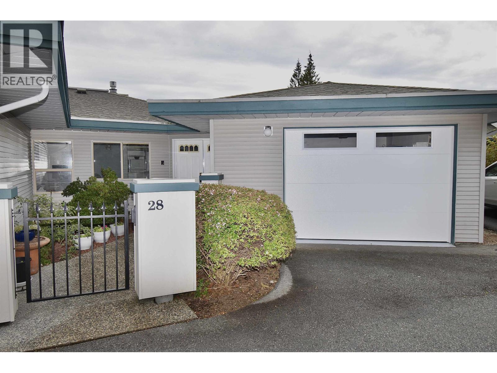 28 555 EAGLECREST DRIVE, Gibsons, British Columbia