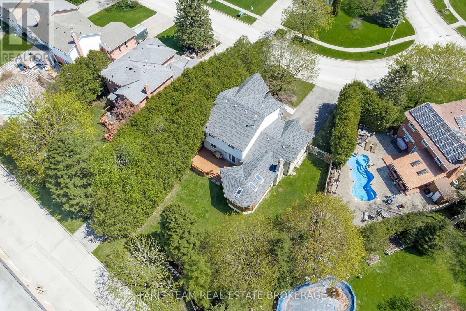 2 Heritage Road, Innisfil (Cookstown), Ontario  L0L 1L0 - Photo 3 - N12457126